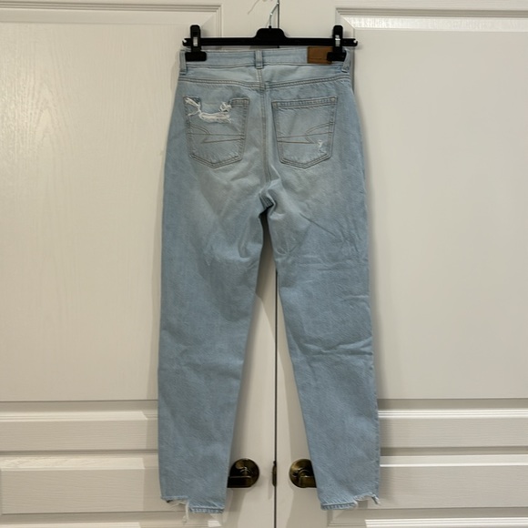American Eagle mom jeans. Size 0. Regular length. - Picture 2 of 16
